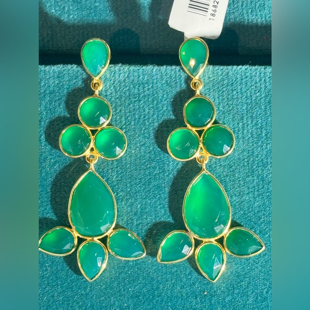 18 K Gold over 925 Sterling Silver Earrings will genuine Green Onyx.